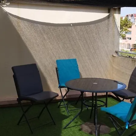 Apartment Joli Avec Grande Et Belle Terrasse, Au Pied De La Du Grazel! *